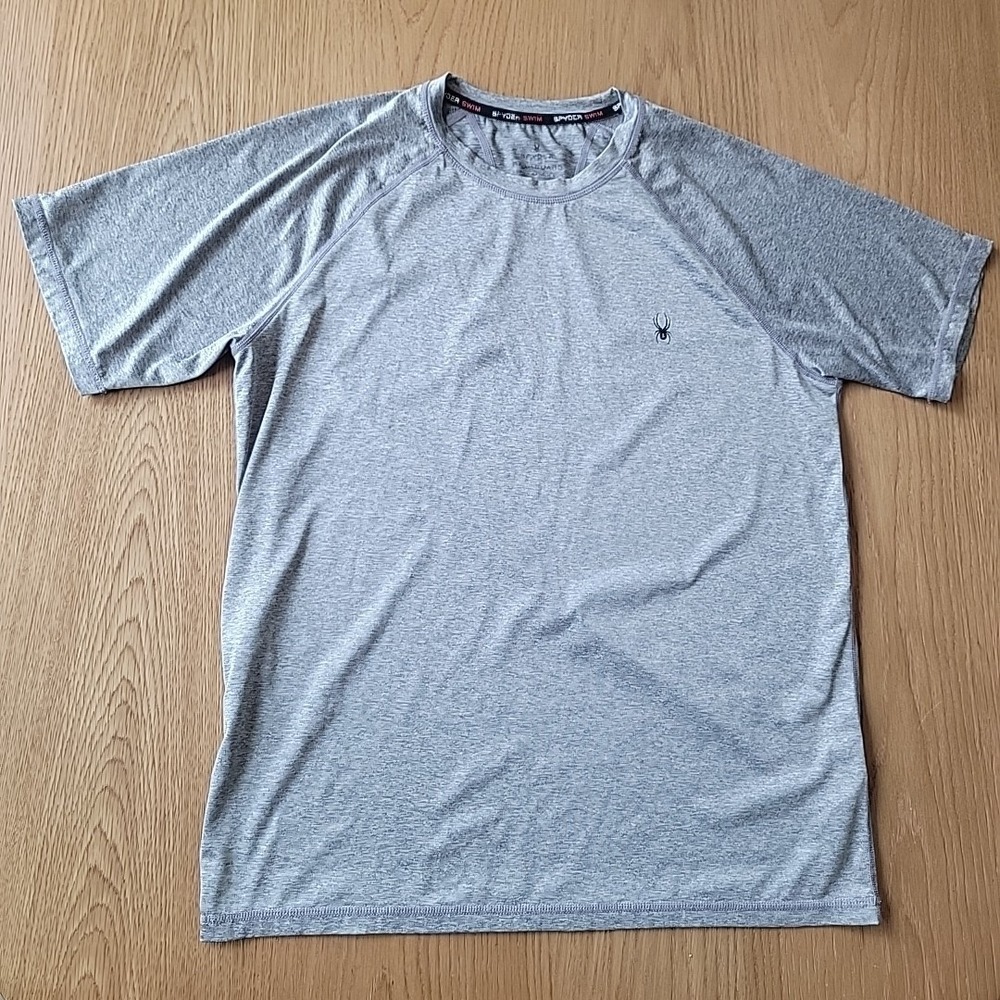 Spyder Rash Guard Shirt Men Medium Gray Geometric UPF 30 Swim Surf Quick Dry Tee